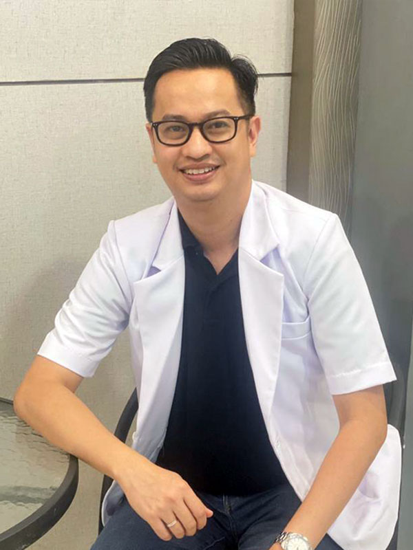 drg. Evan Gunawan Tunggal, Sp.Pros